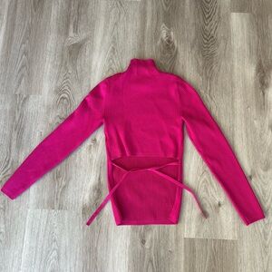 Babaton Aritzia Fuchsia Ribbed Knit Top